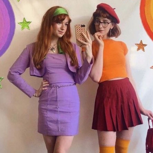 Daphne and Velma Halloween costumes are the perfect way to show off your bestie-ship this Halloween!
