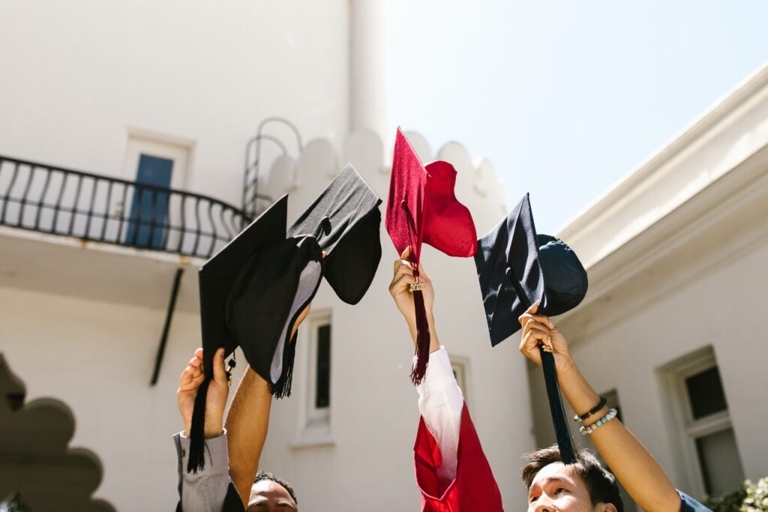 How much you give is up to you, but consider the graduate's future plans and your own budget when making a decision. For high school graduation, many people choose to give the gift of money.