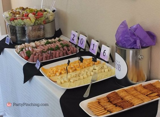 One great idea for food at a graduation party is to have a buffet of the graduate's favorite foods.