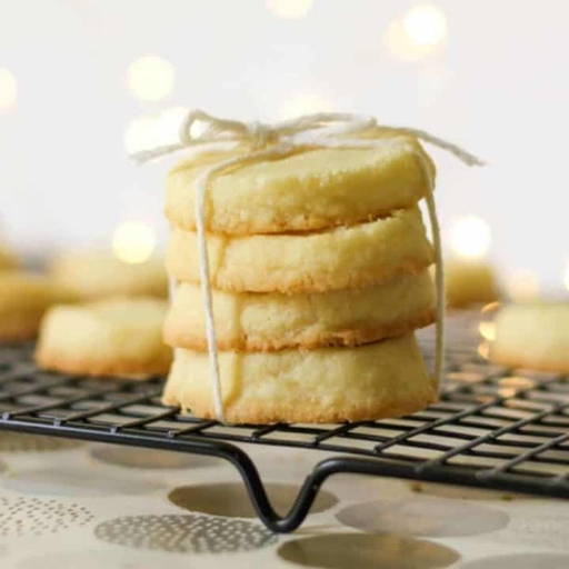 This homemade shortbread is the perfect Christmas gift for friends and family.